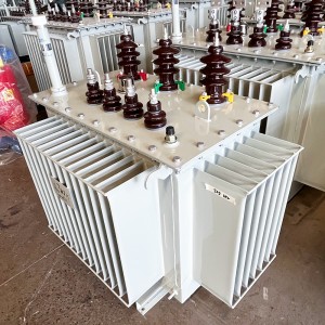 Luar Ruangan 250kVA 315kVA 22KV 400V Tembaga Winding Dyn11 50/60HZ Tiga Fase Minyak Immersed Transformer5