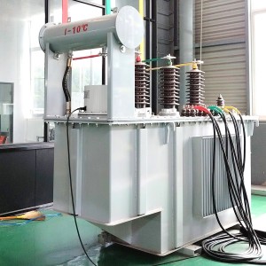 Jzp النحاس لف S11 250kva 6kv / 10kv / 11kv 0.4kv مخصص محول الطاقة المغمور بالزيت ثلاثي الطور 4