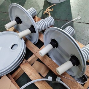 IEEE tus qauv 50 kva ib theem ncej mounted transformer 13800V rau 400/230V Sab nraum zoov Siv Delta-Wye7